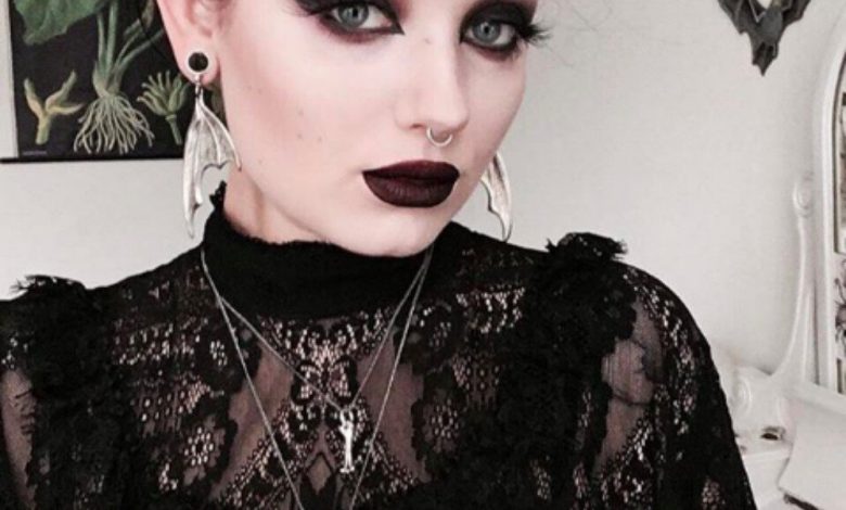 6 Style Tips for a #HellaWitchy Wardrobe